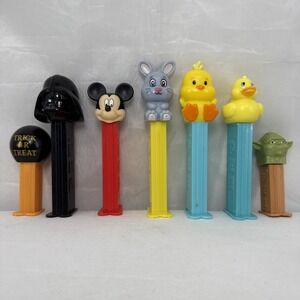 Lot Of 7 Pez Dispensers Darth Vader Mickey Mouse Yoda‎ Bunny Chick Duck Trick